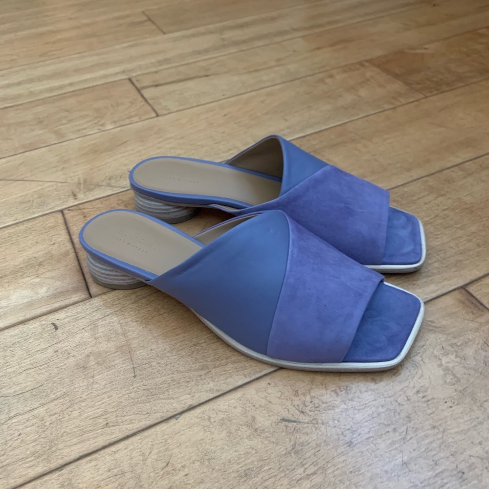 M. Gemi Ilaria Mixed Media Low Heel Sandals Violet Dust 40 / US 9